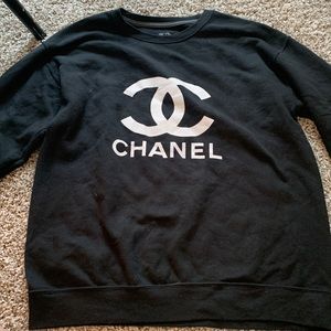 Chanel sweatshirt